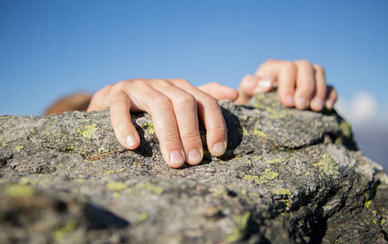 Best Grip Strengtheners and Forearm Trainers for Rock Climbers